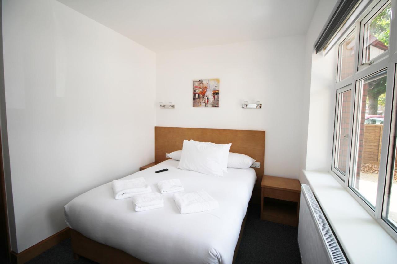 Flexistay Aparthotel Sutton Sutton  Dış mekan fotoğraf